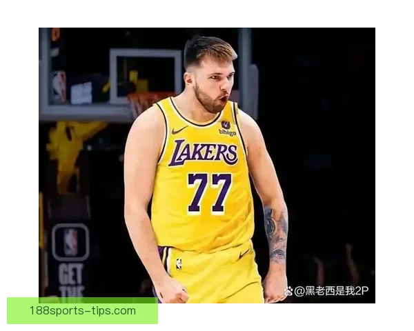 东契奇单场创20项纪录展现科比传承 失恋体育生爆发力惊人